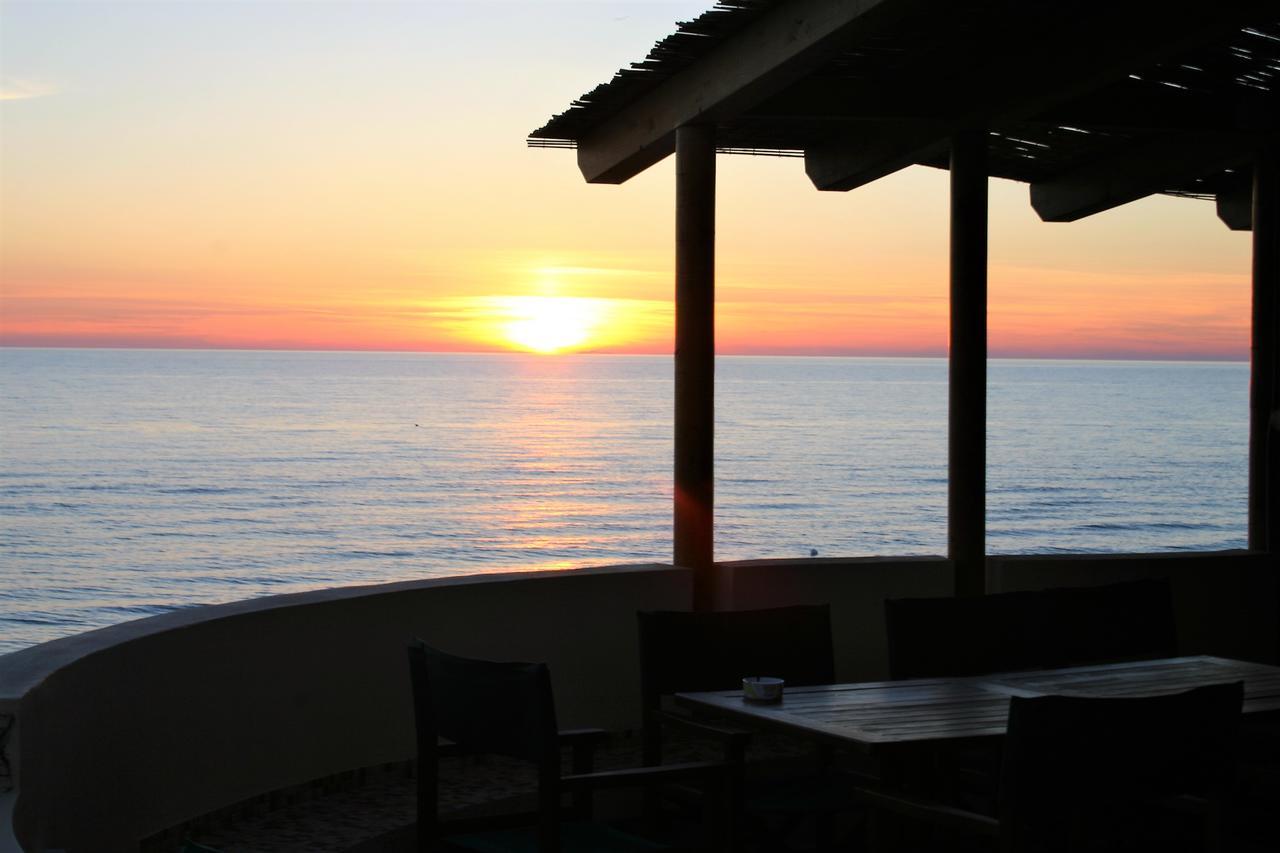 Hotel Villa Tramonto Direttamente Sul Mare San Vincenzo Eksteriør bilde