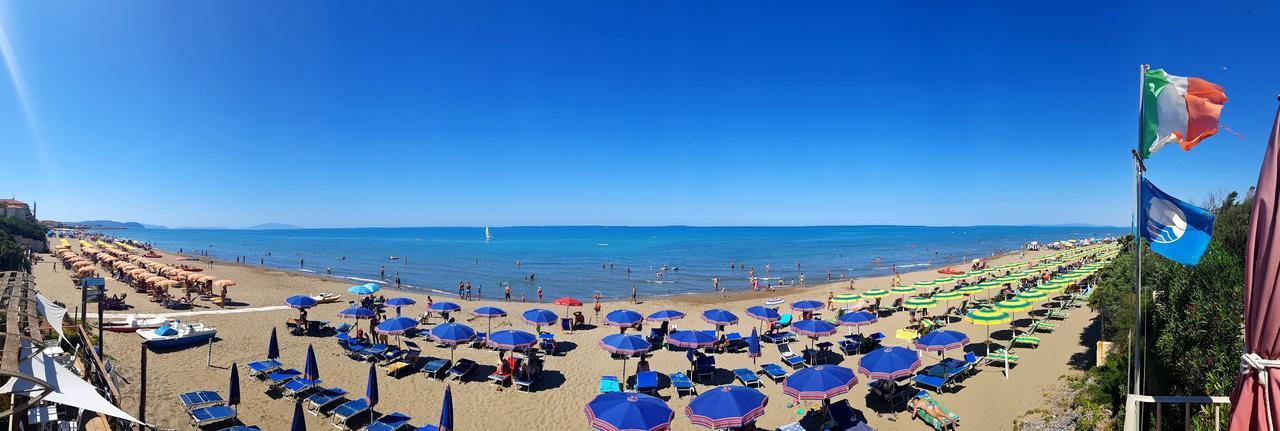 Hotel Villa Tramonto Direttamente Sul Mare San Vincenzo Eksteriør bilde